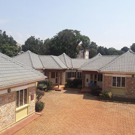 Prestige Resort Cottages Entebbe Luaran gambar