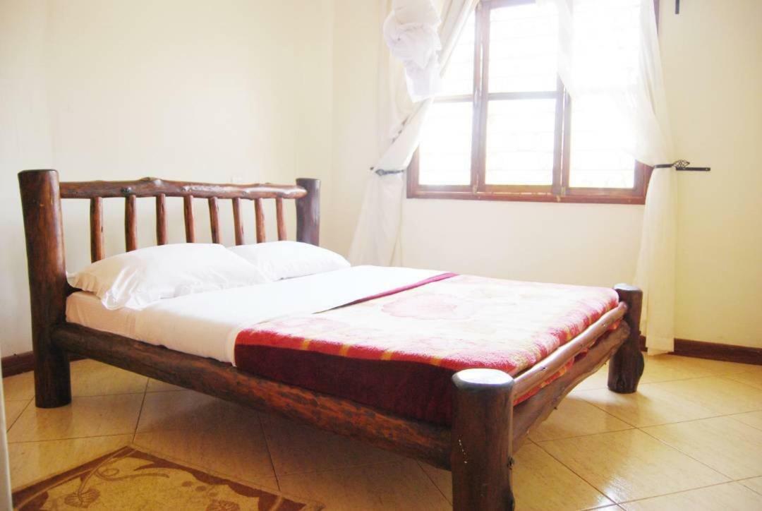 Prestige Resort Cottages Entebbe Luaran gambar